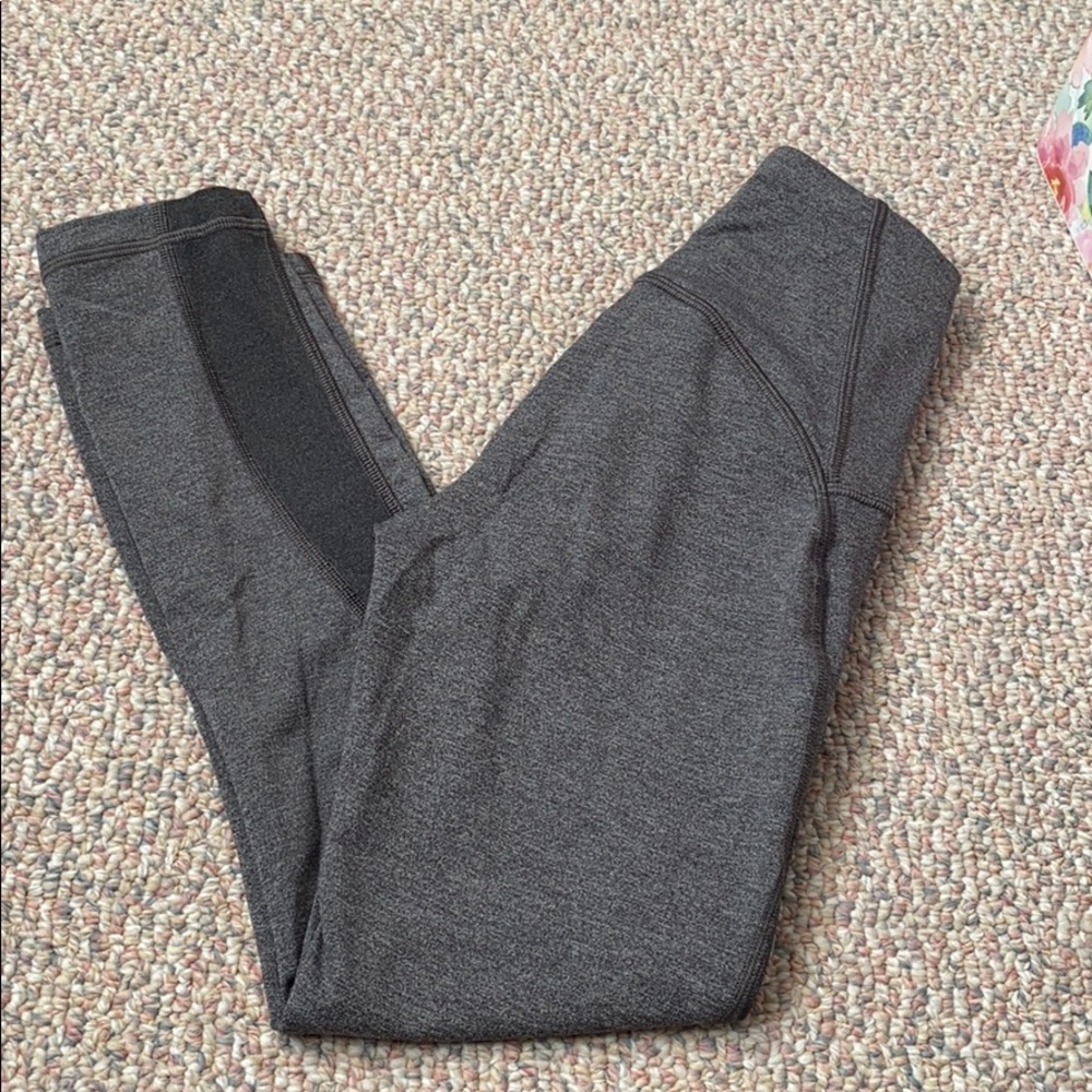 Gray Lulu lemon leggings